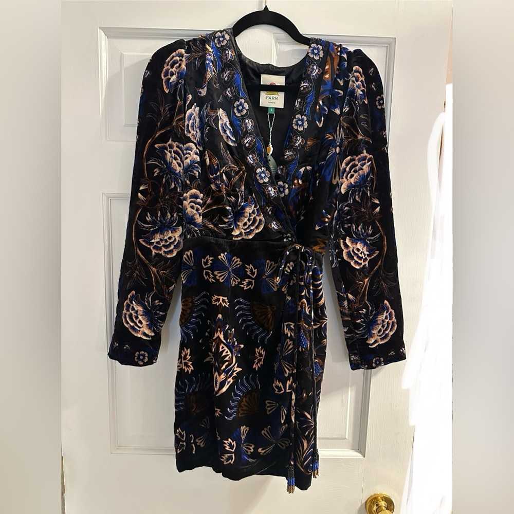 NWT Farm Rio Floral Velvet Wrap Dress